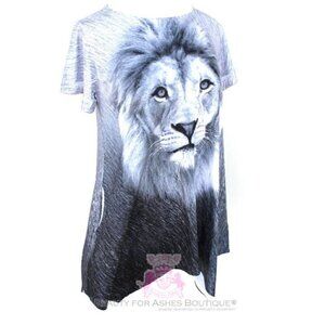 M Black White Lion of Judah Flowy Sharkbite Bottom Womens Top with Side Pockets
